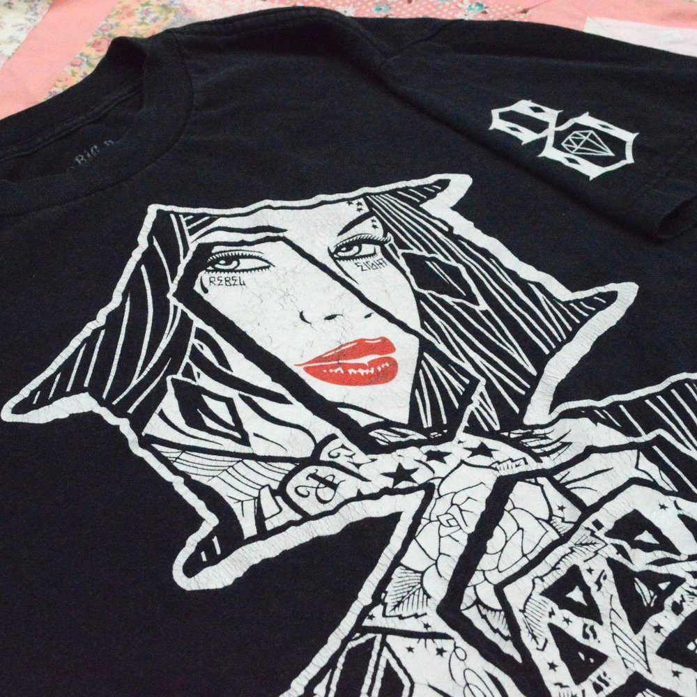 Graphic Black Distressed T
